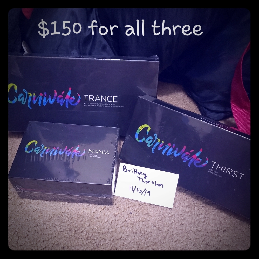 Carnivale accessories